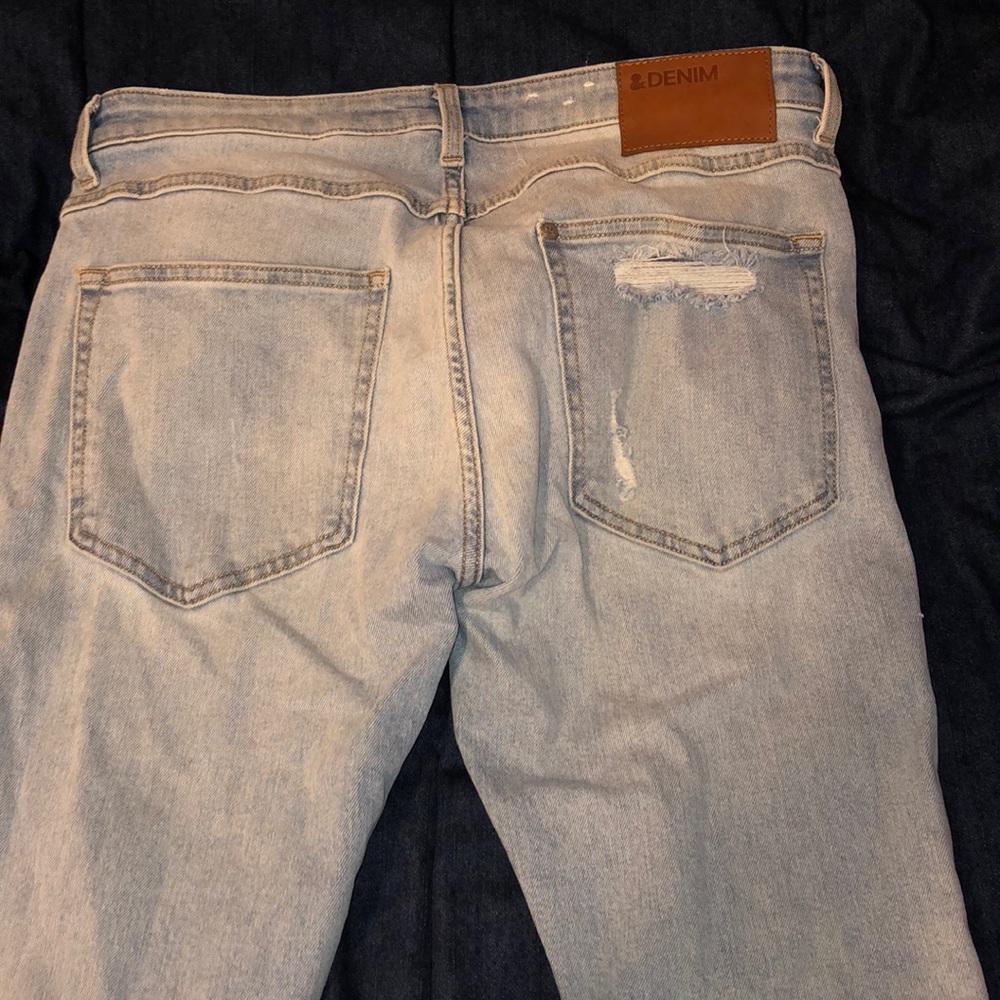 H&M Ripped Jeans Stylish Look!! - Picture 6 of 6